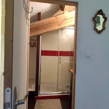 게스트하우스 La Premiere Vigne 3*